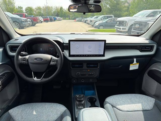 2026 Oxford White Ford Maverick XLT FWD Truck