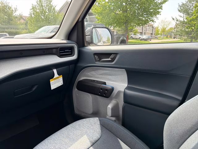 2026 Oxford White Ford Maverick XLT FWD Truck