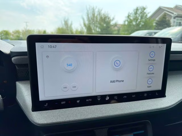 2026 Oxford White Ford Maverick XLT FWD Truck