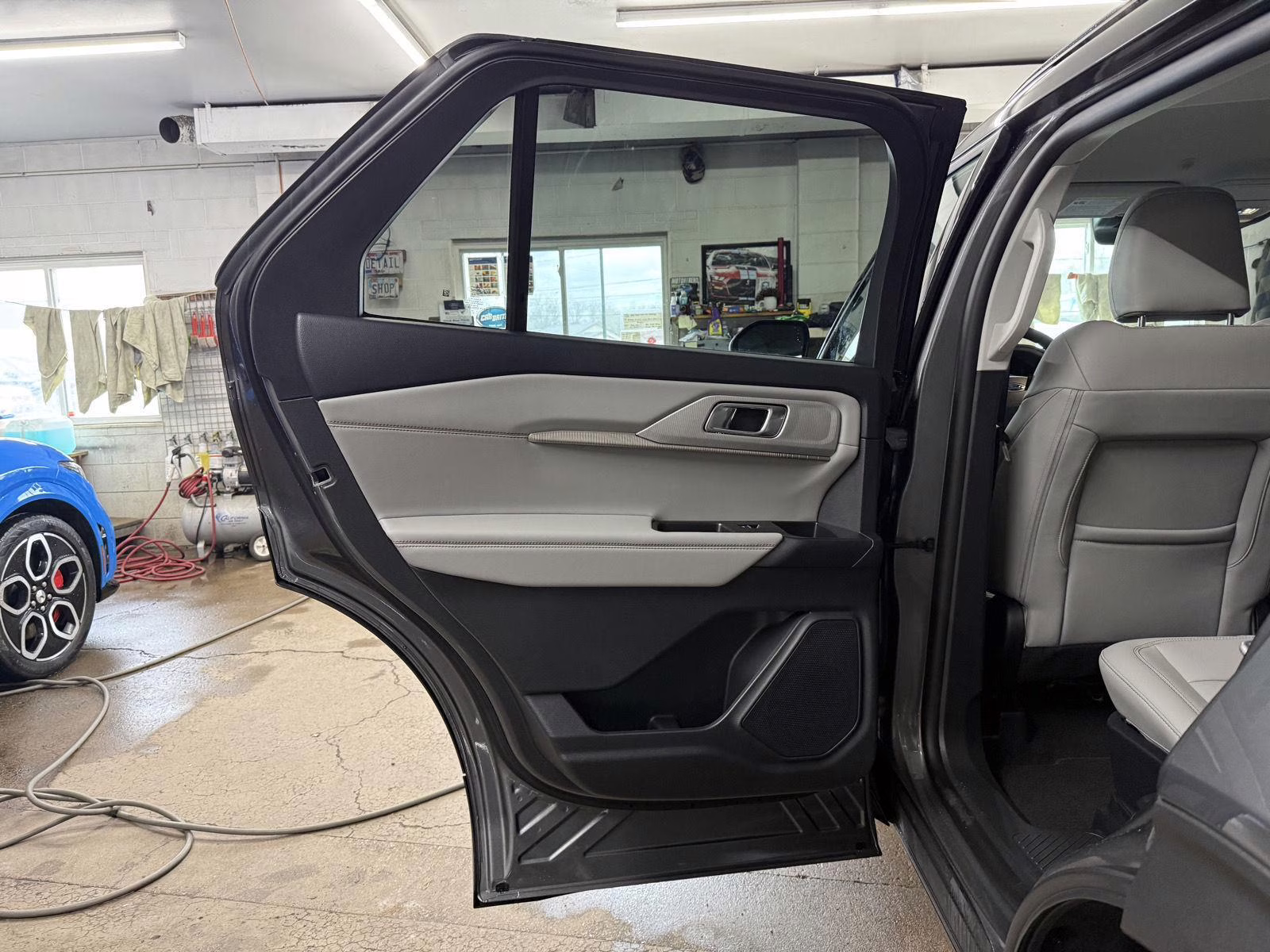 2026 Carbonized Gray Metallic Ford Explorer Active w/100A Pkg 4X4 SUV
