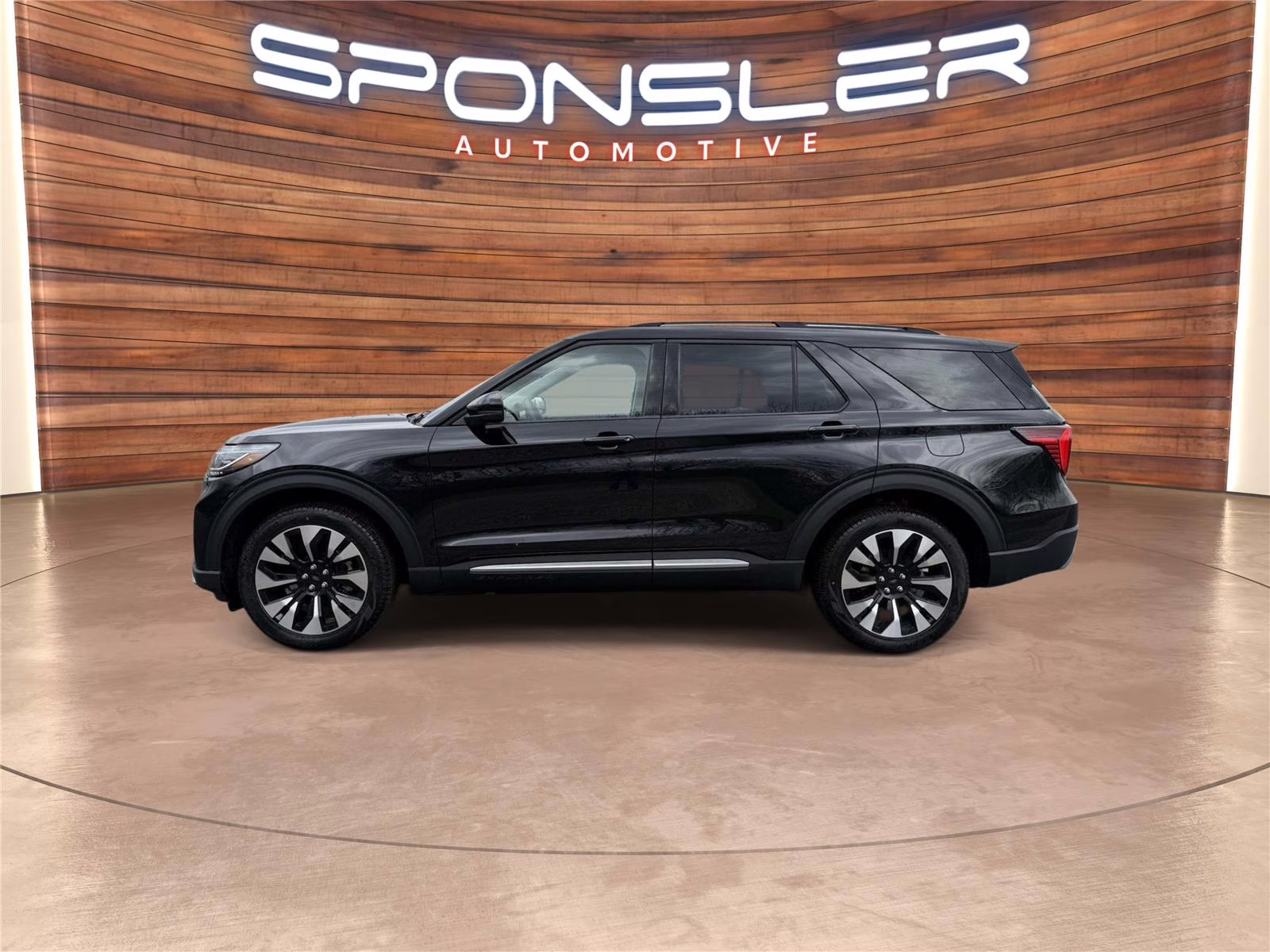 2026 Agate Black Metallic Ford Explorer Platinum 4X4 SUV