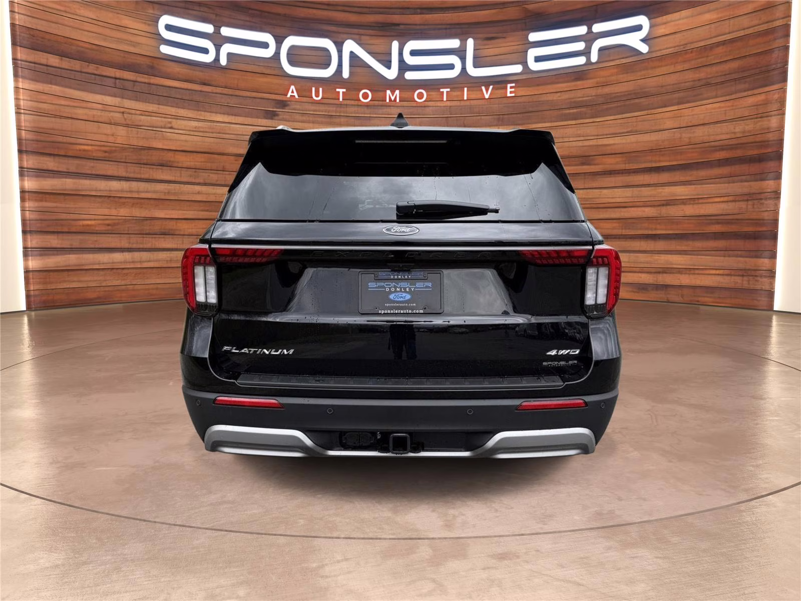 2026 Agate Black Metallic Ford Explorer Platinum 4X4 SUV