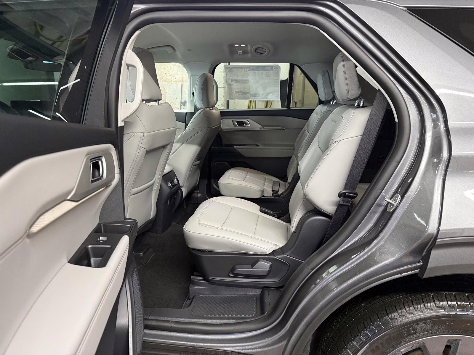 2026 Carbonized Gray Metallic Ford Explorer Active w/100A Pkg 4X4 SUV