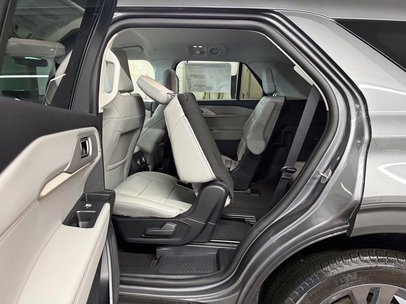2026 Carbonized Gray Metallic Ford Explorer Active w/100A Pkg 4X4 SUV