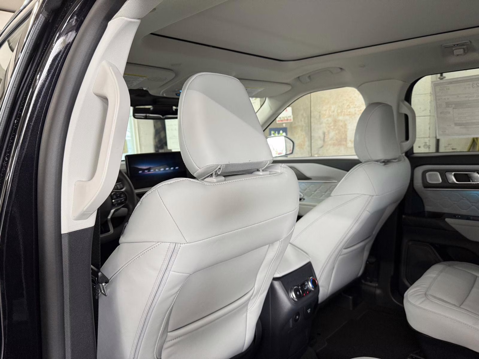 2026 Agate Black Metallic Ford Explorer Platinum 4X4 SUV