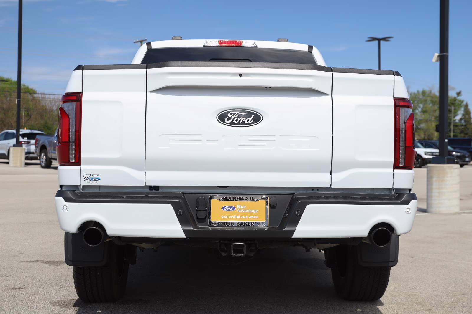 2025 Oxford White Ford F-150 LARIAT 4X4 Truck
