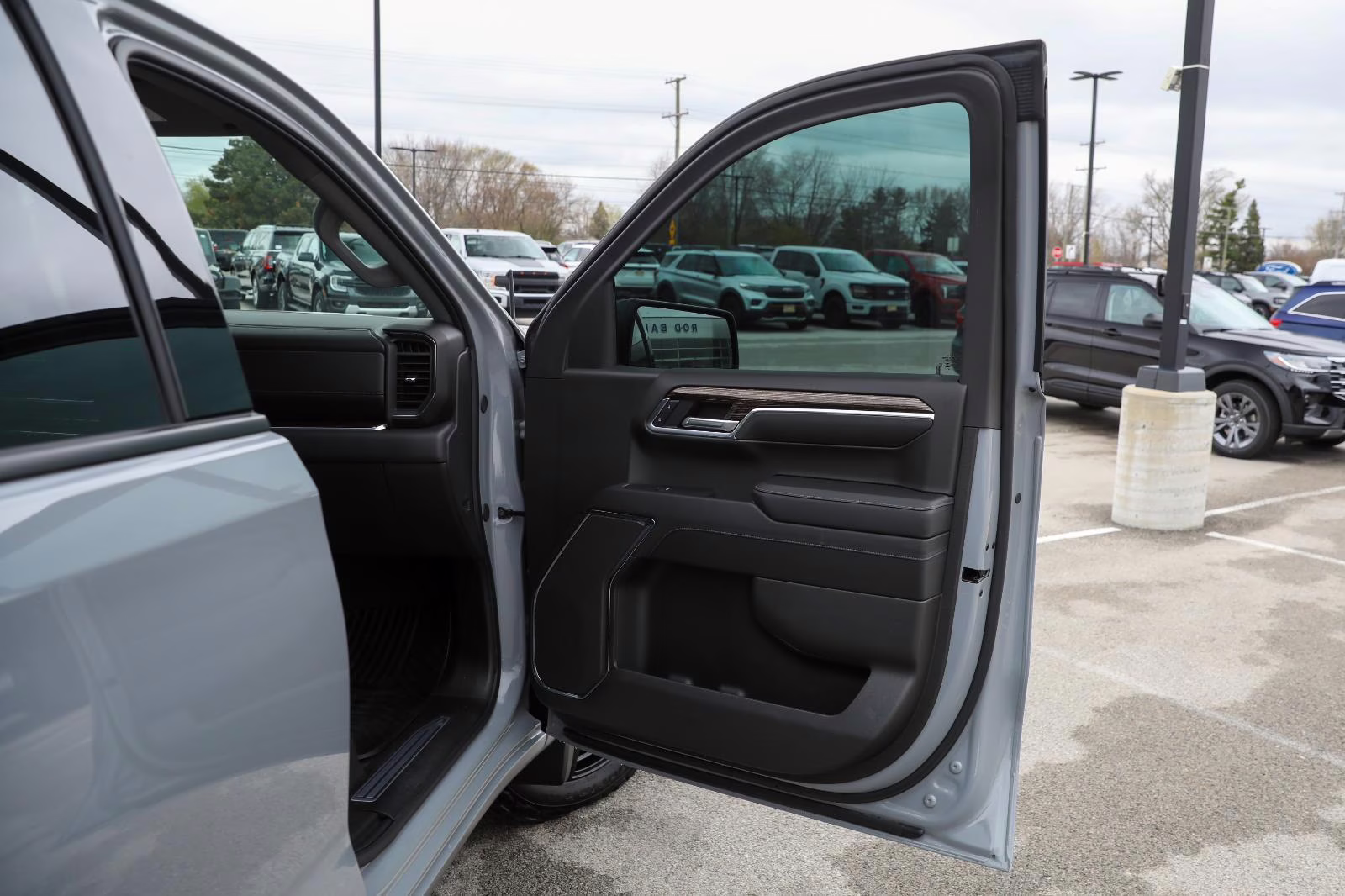 2024 Thunderstorm Gray GMC Sierra 1500 Elevation 4X4 Truck