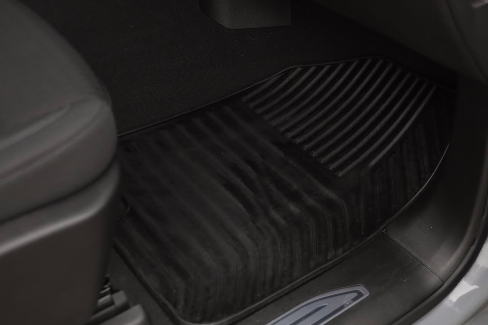 2024 Thunderstorm Gray GMC Sierra 1500 Elevation 4X4 Truck