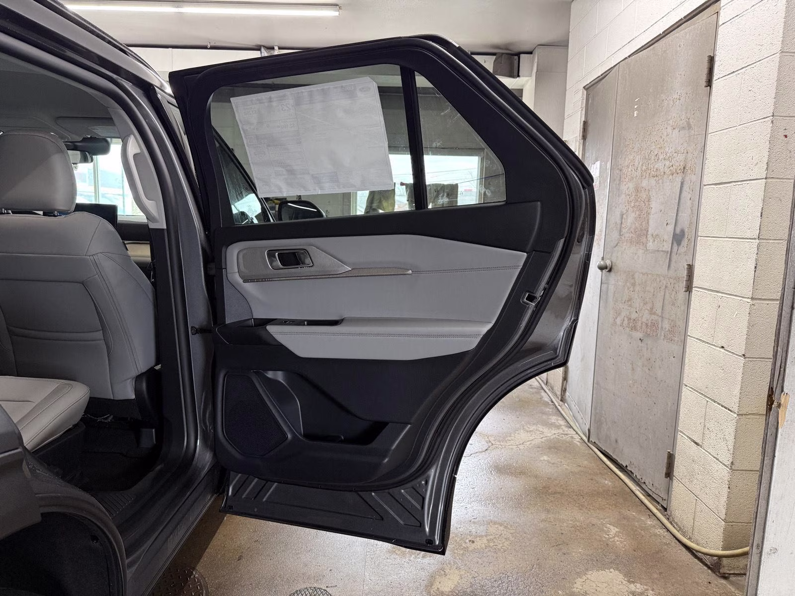 2026 Carbonized Gray Metallic Ford Explorer Active w/200A Pkg 4X4 SUV