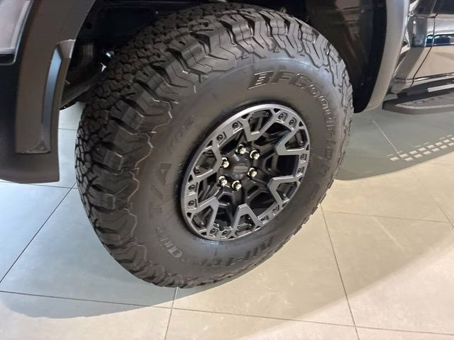 2025 Black Metallic Ford F-150 Raptor 4X4 Truck