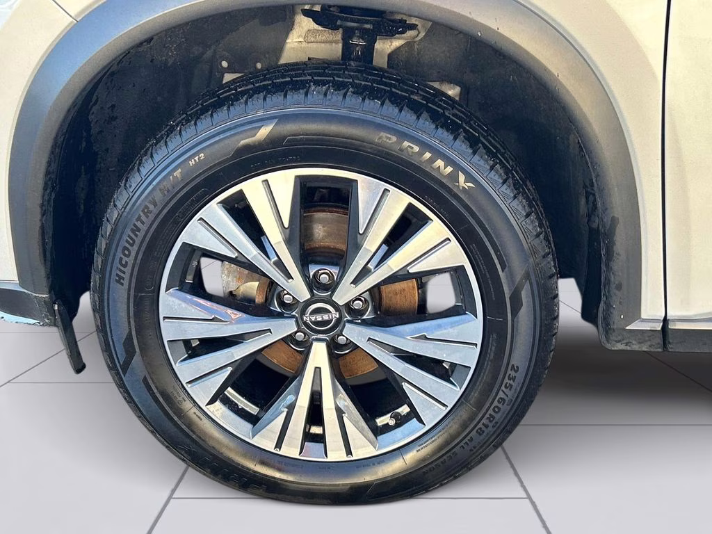 2023 Brilliant Silver Metallic Nissan Rogue SV AWD SUV