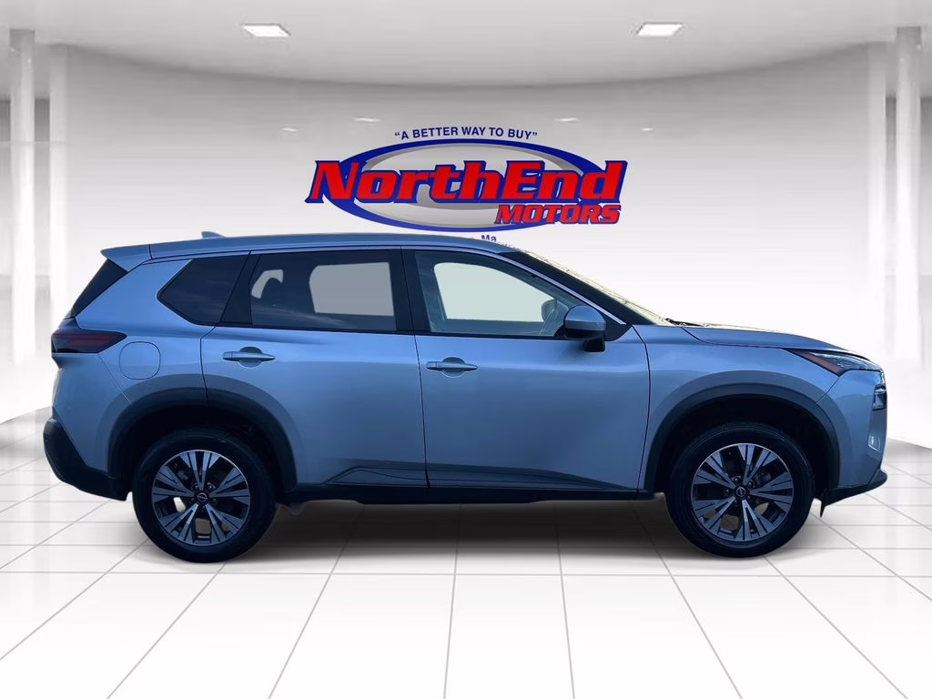 2023 Brilliant Silver Metallic Nissan Rogue SV AWD SUV