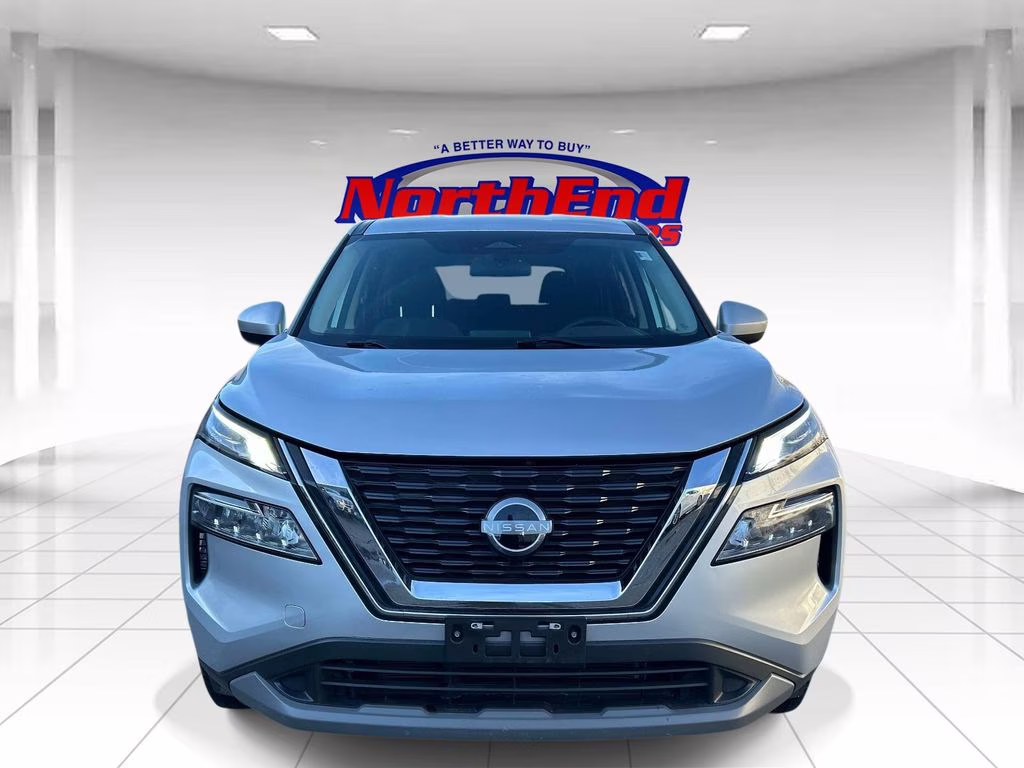 2023 Brilliant Silver Metallic Nissan Rogue SV AWD SUV