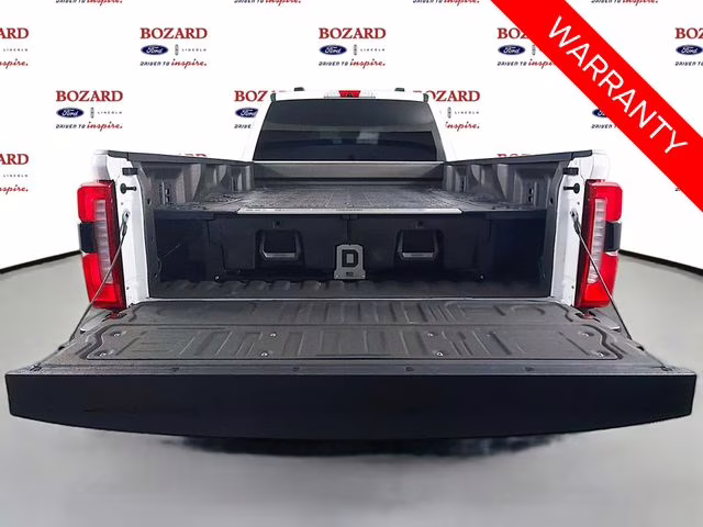 2025 White Metallic Ford Super Duty F-350 SRW Lariat 4X4 Truck