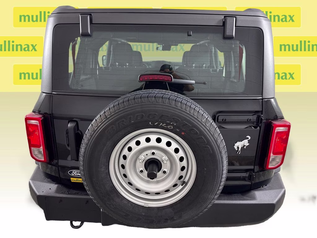 2026 Shadow Black Ford Bronco Base 4X4 SUV