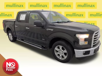 2015 Tuxedo Black Metallic Ford F-150 XLT RWD Truck