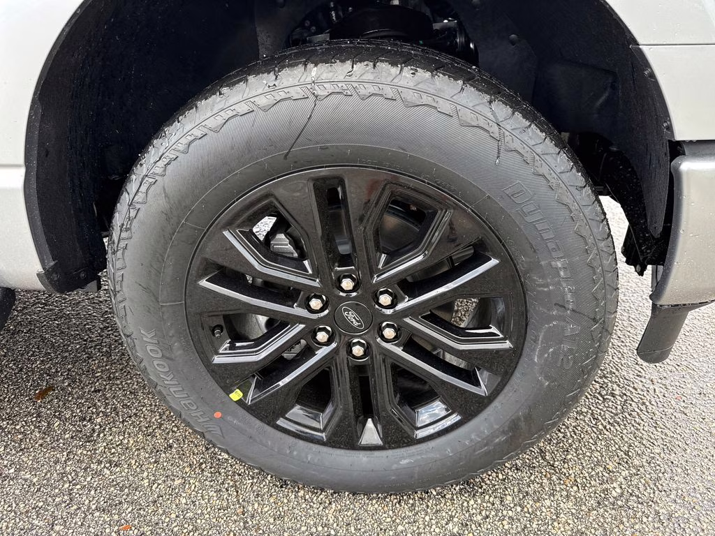 2026 Iconic Silver Metallic Ford F-150 Lariat 4X4 Truck