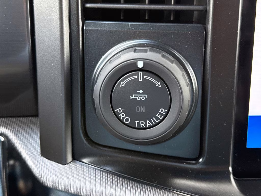 2026 Iconic Silver Metallic Ford F-150 Lariat 4X4 Truck