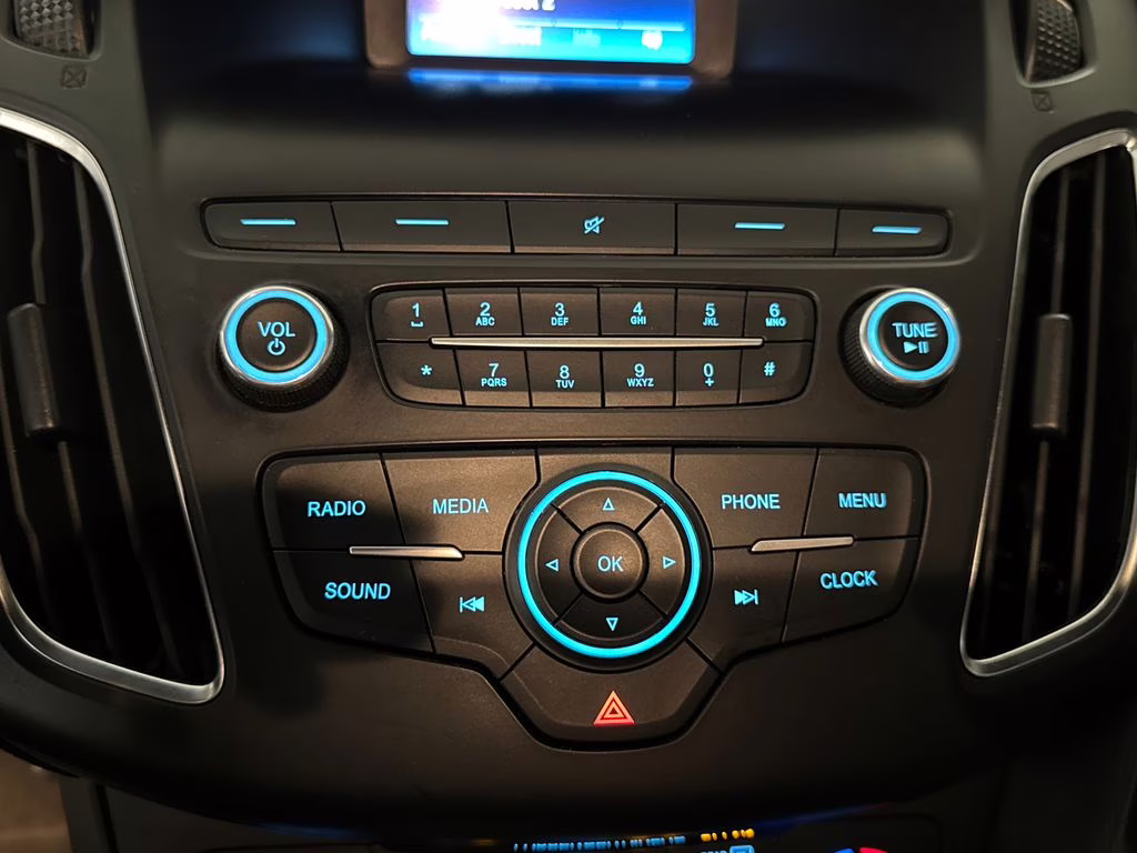 2018 Magnetic Ford Focus ST FWD Hatchback