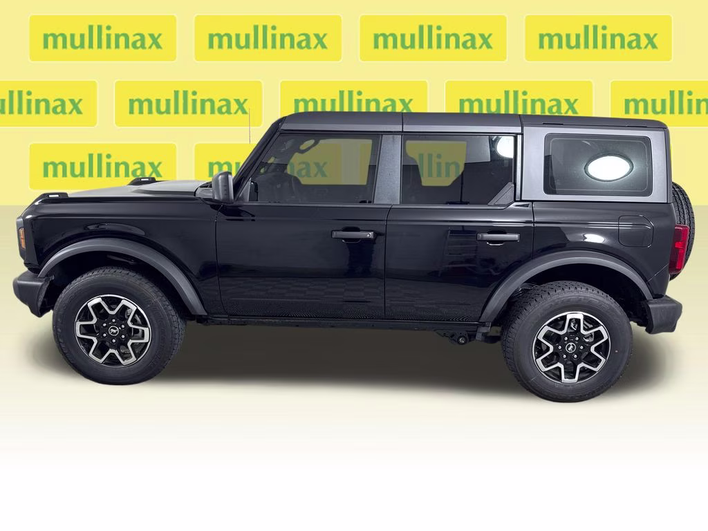 2026 Shadow Black Ford Bronco Base 4X4 SUV