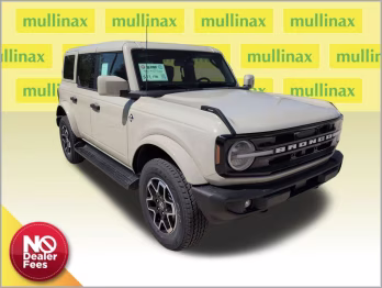 2026 Desert Sand Ford Bronco Outer Banks 4X4 SUV