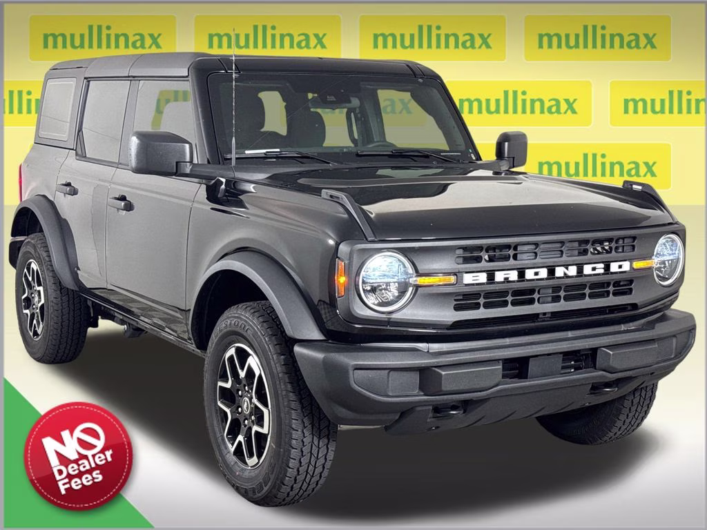 2026 Shadow Black Ford Bronco Base 4X4 SUV