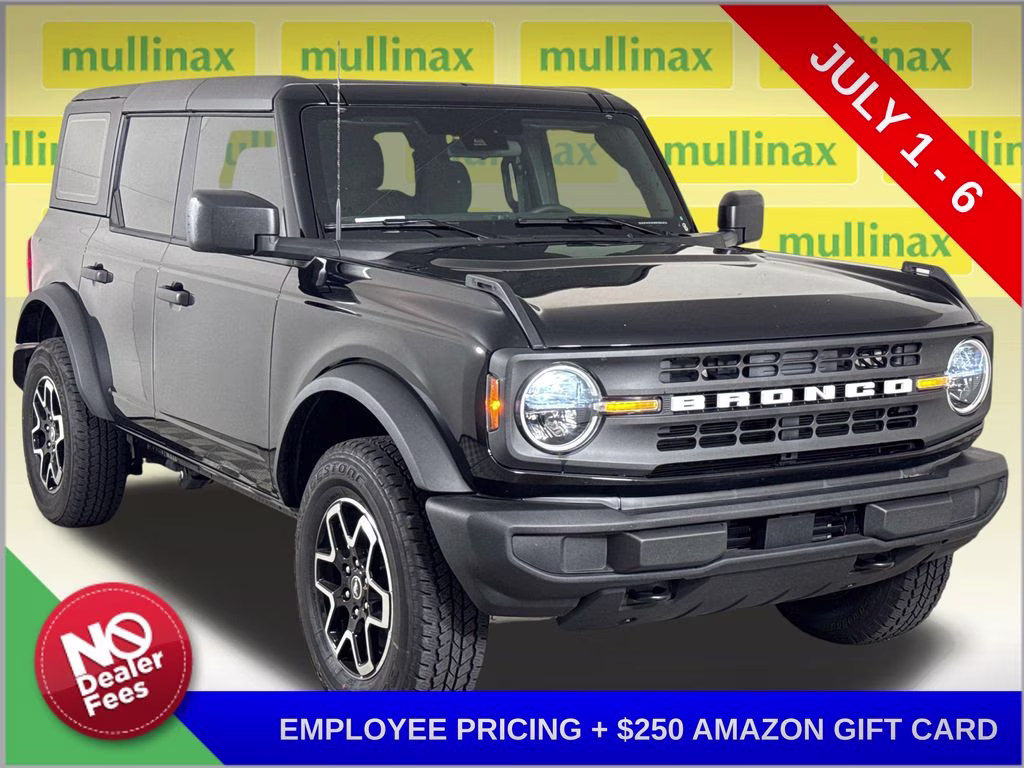 2026 Shadow Black Ford Bronco Base 4X4 SUV