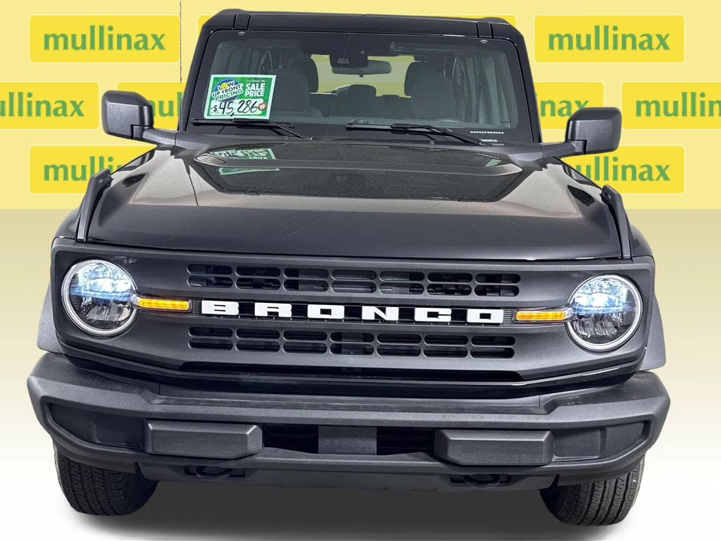 2026 Shadow Black Ford Bronco Base 4X4 SUV