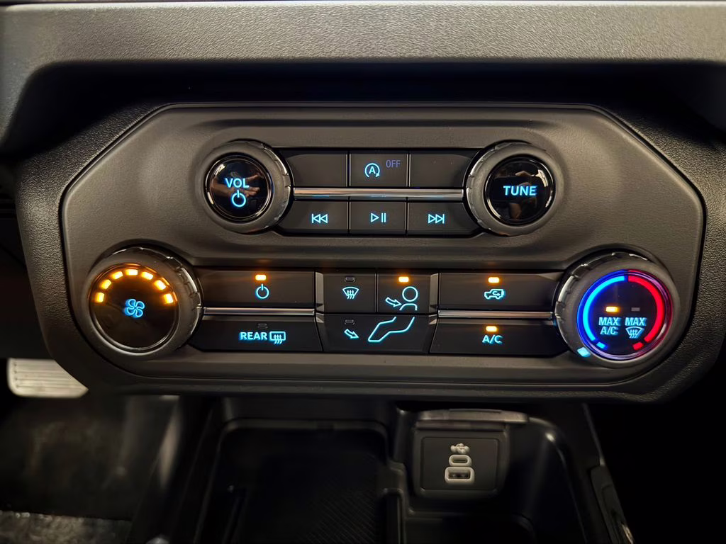 2026 Shadow Black Ford Bronco Base 4X4 SUV