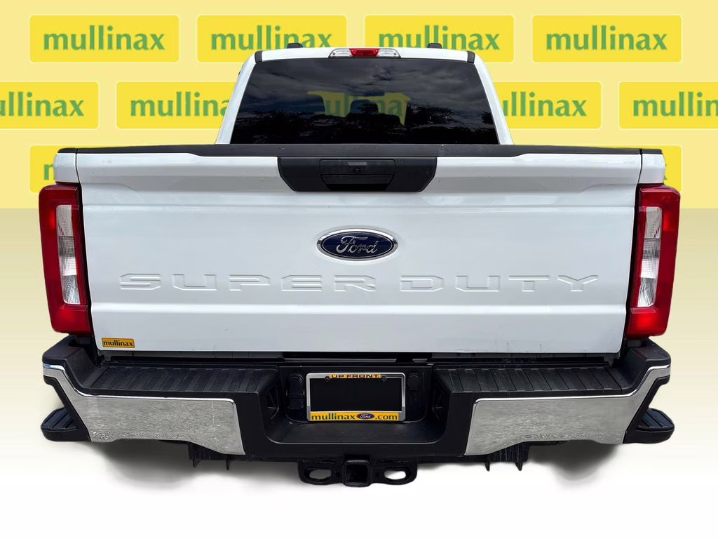 2025 Oxford White Ford Super Duty F-250 SRW XLT 4X4 Truck