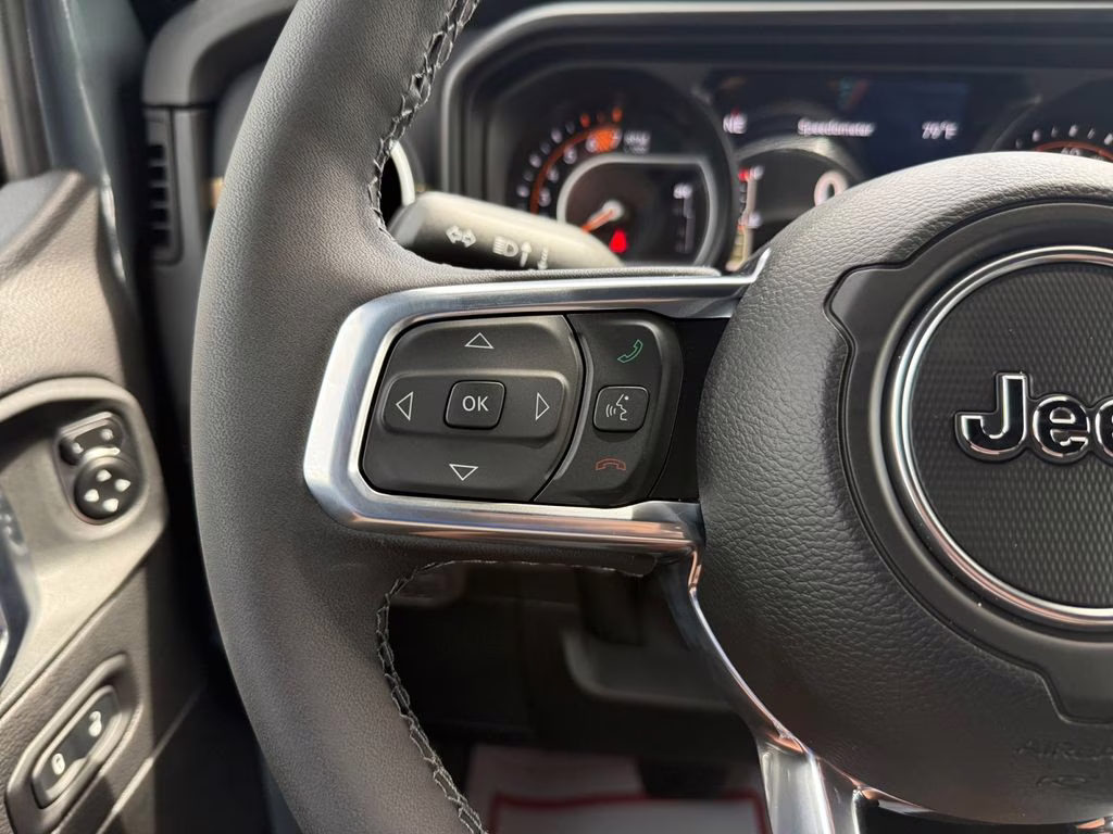 2026 Anvil Clear Coat Jeep Wrangler Sahara 4X4 SUV