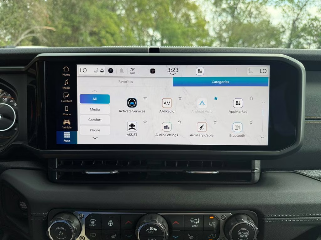 2026 Anvil Clear Coat Jeep Wrangler Sahara 4X4 SUV