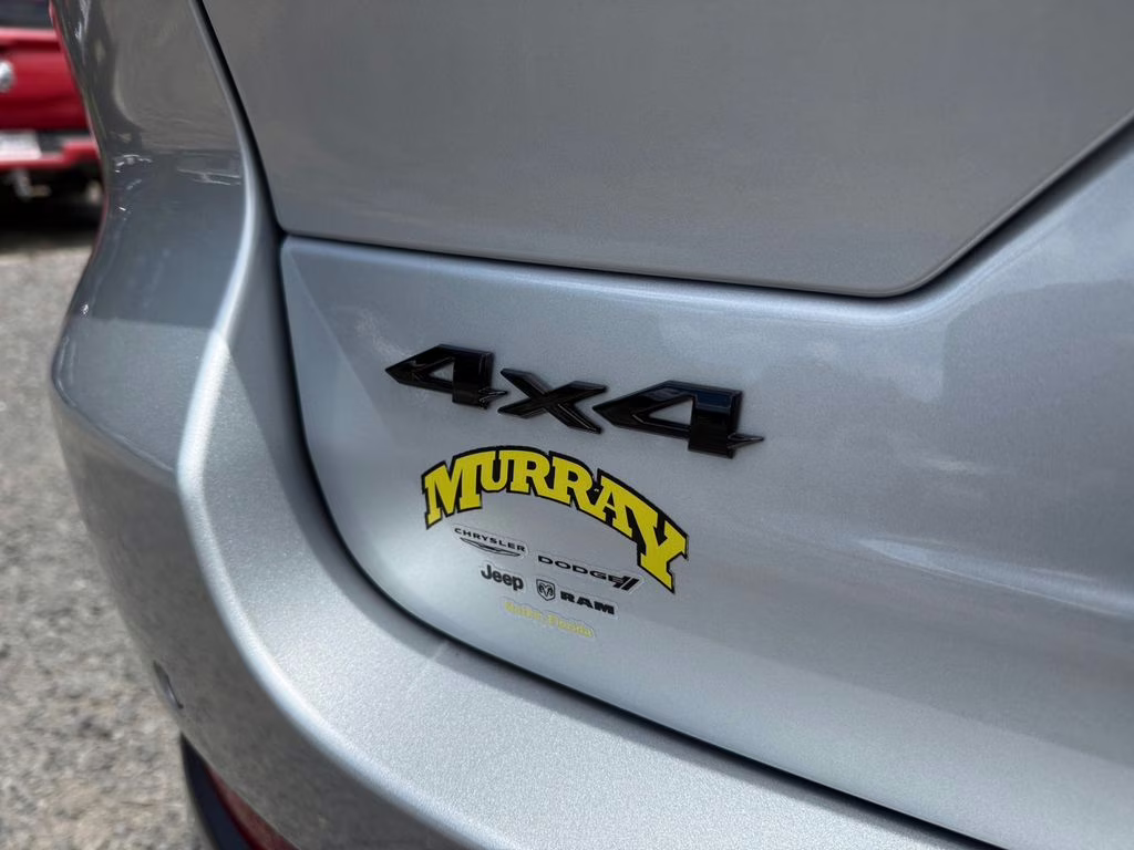 2026 Silver Zynith Jeep Grand Cherokee Summit 4X4 SUV