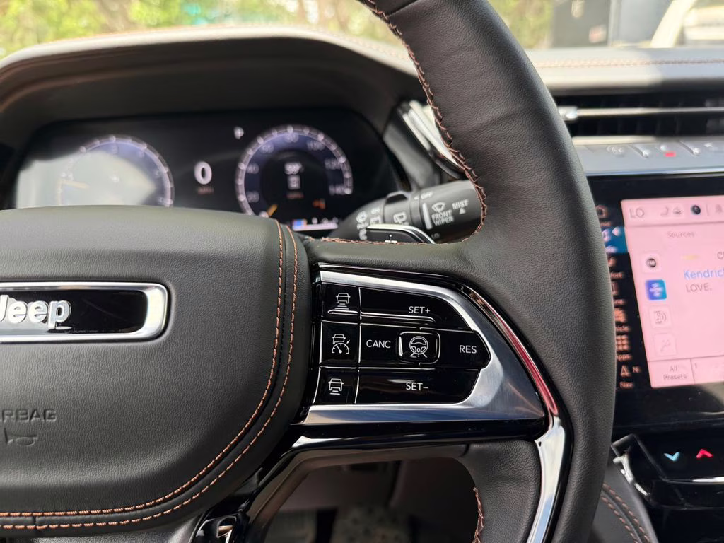 2026 Silver Zynith Jeep Grand Cherokee Summit 4X4 SUV