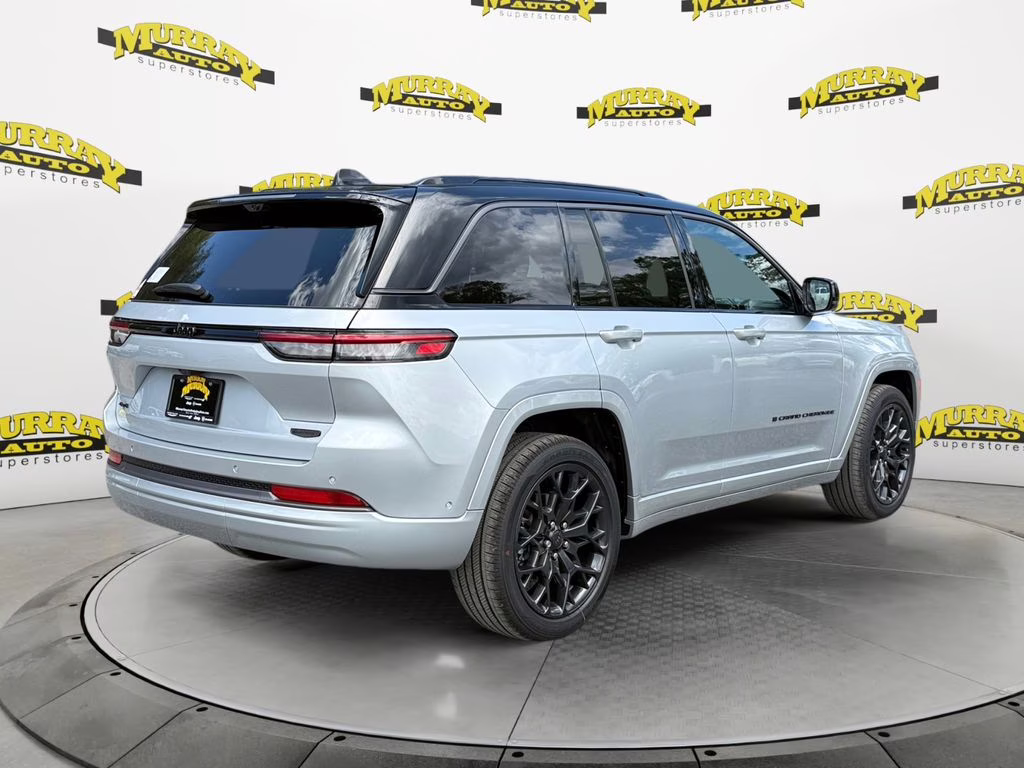 2026 Silver Zynith Jeep Grand Cherokee Summit 4X4 SUV