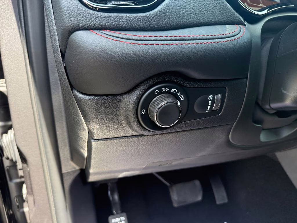 2026 Vapor Gray Dodge Durango GT Plus HEMI V8 AWD SUV