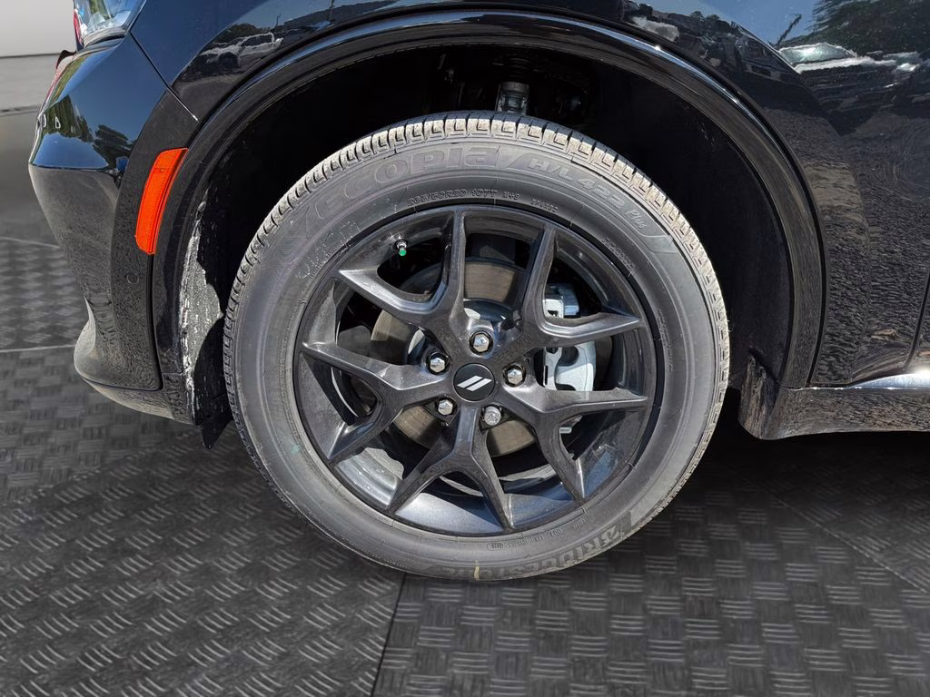 2026 DB Black Crystal Clearcoat Dodge Durango GT Plus HEMI V8 AWD SUV