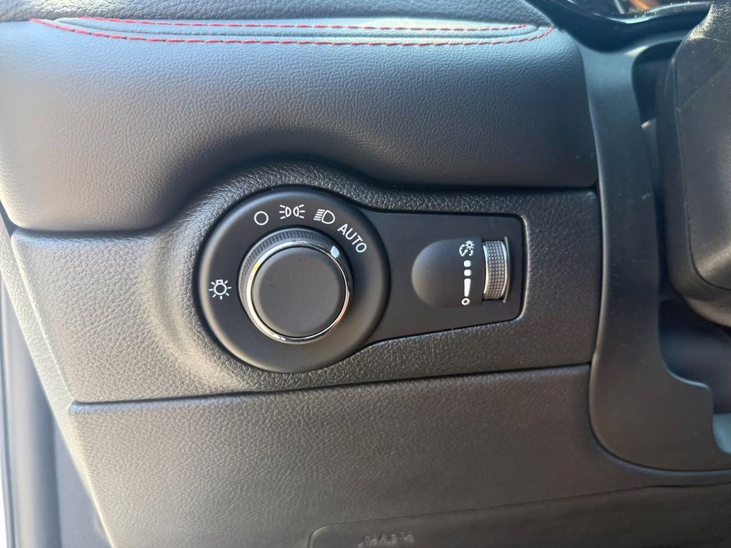 2026 White Knuckle Clearcoat Dodge Durango GT Plus HEMI V8 AWD SUV