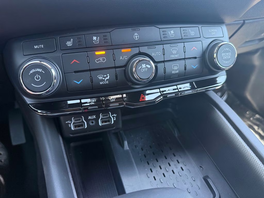 2026 White Knuckle Clearcoat Dodge Durango GT Plus HEMI V8 AWD SUV