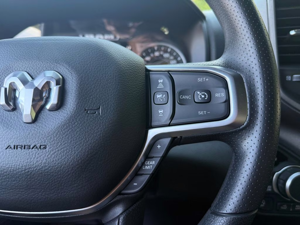 2026 Diamond Black Crystal Pearlcoat Ram 1500 Warlock 4X4 Truck