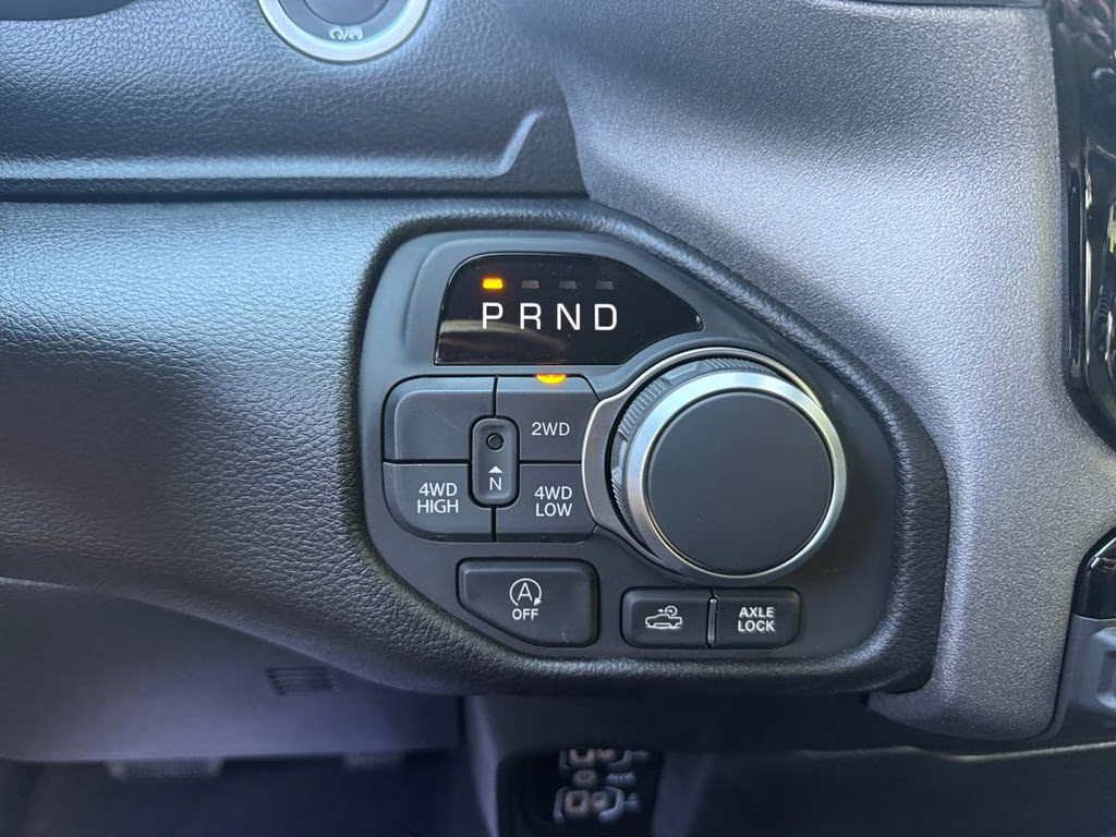 2026 Diamond Black Crystal Pearlcoat Ram 1500 Warlock 4X4 Truck