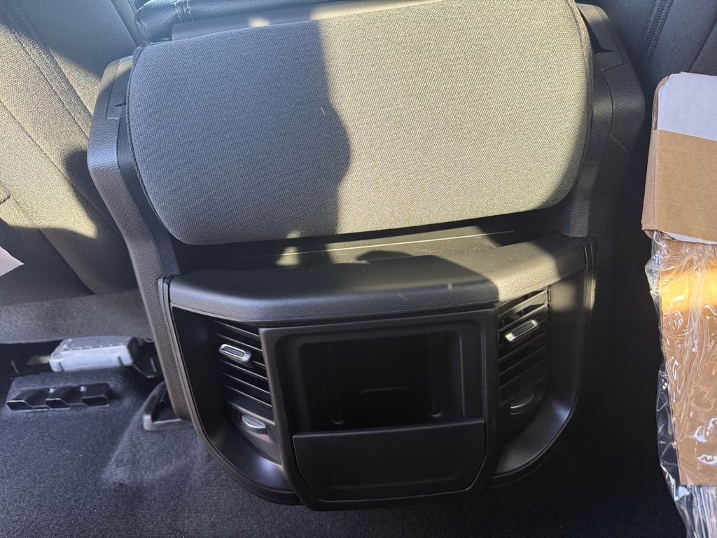 2026 Diamond Black Crystal Pearlcoat Ram 1500 Warlock 4X4 Truck