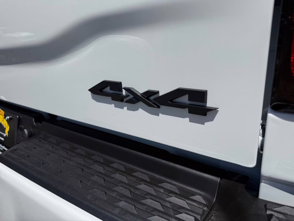 2026 Bright White Clearcoat Ram 2500 Big Horn 4X4 Truck