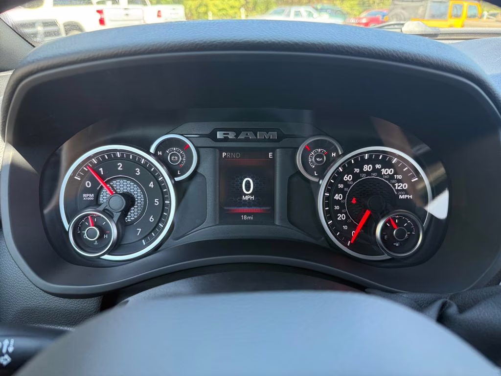 2026 Diamond Black Crystal Pearlcoat Ram 2500 Big Horn 4X4 Truck