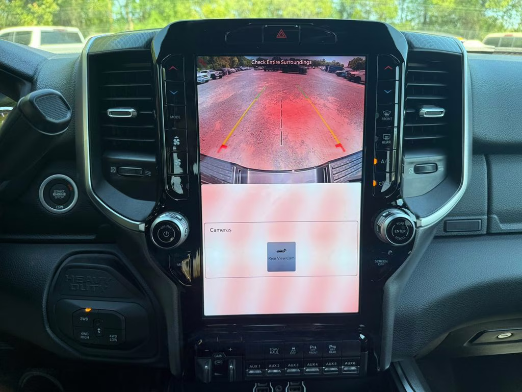 2026 Diamond Black Crystal Pearlcoat Ram 2500 Big Horn 4X4 Truck