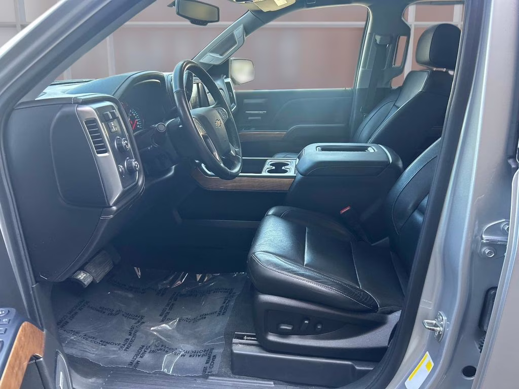 2018 Silver Ice Metallic Chevrolet Silverado 1500 LTZ 4X4 Truck