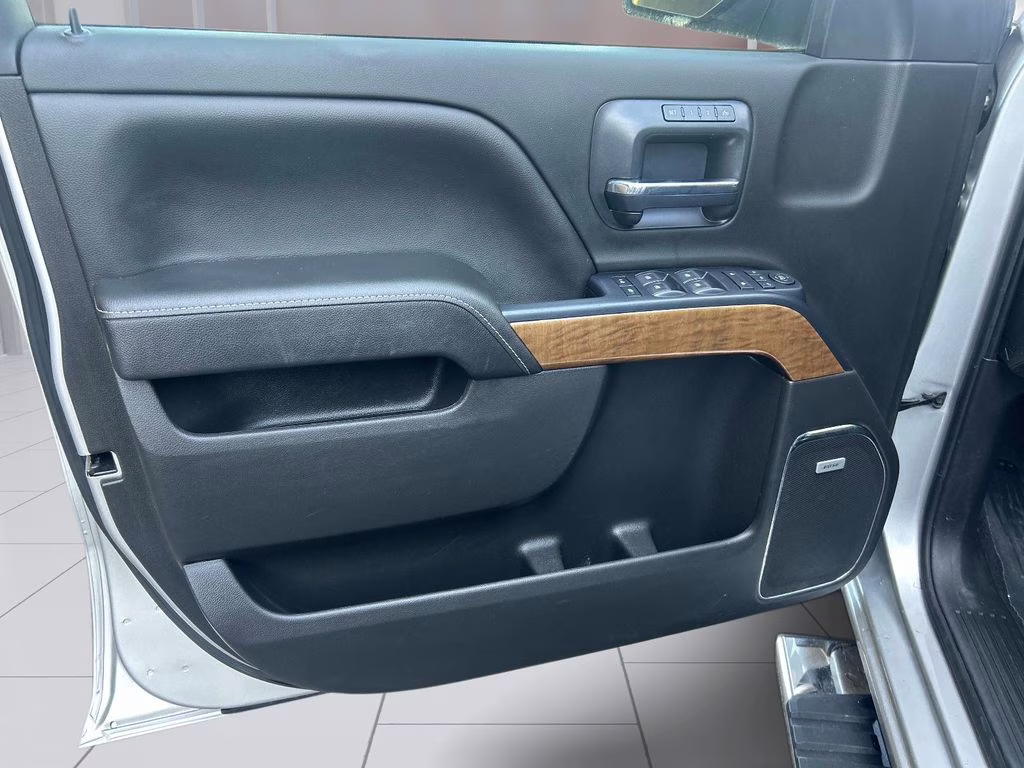 2018 Silver Ice Metallic Chevrolet Silverado 1500 LTZ 4X4 Truck