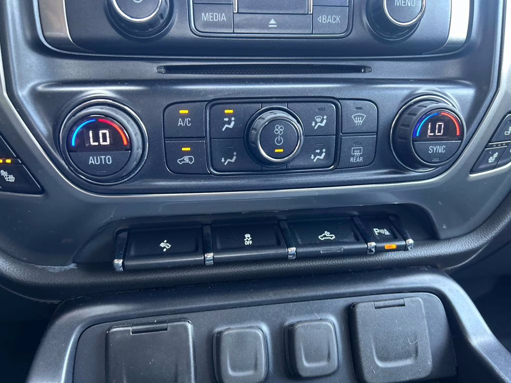 2018 Silver Ice Metallic Chevrolet Silverado 1500 LTZ 4X4 Truck