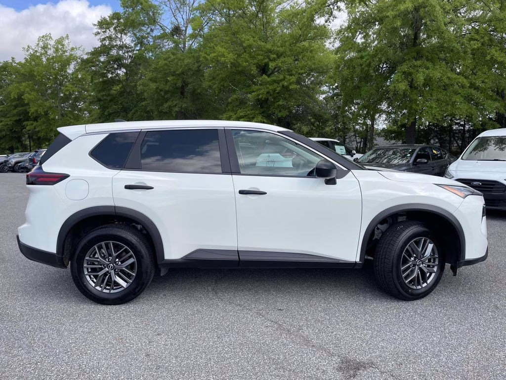 2024 Glacier White Nissan Rogue S FWD SUV