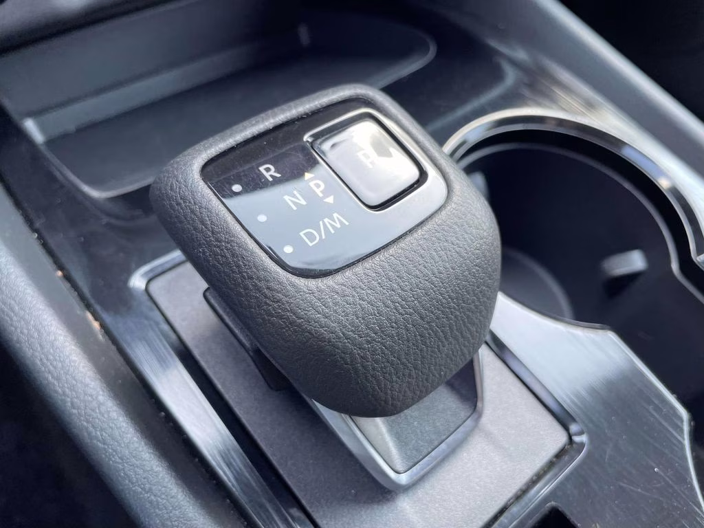 2024 Glacier White Nissan Rogue S FWD SUV